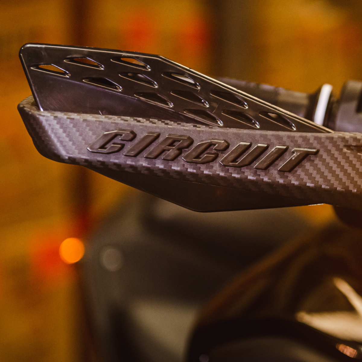 Protetor de Mão Fênix II Carbon para Guidão de Alumínio